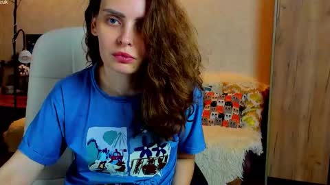 Snapshot of gloria_wood chatting on October 2025 05:23:02 PM Gloria Wood online show from October 2025 05:23:02 PM