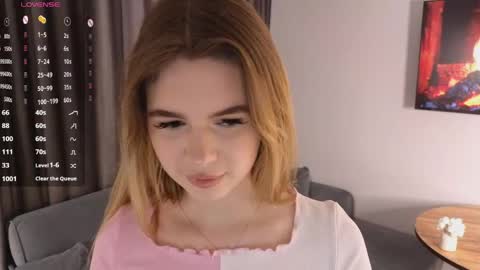 Mia online show from April 2026 09:41:02 AM