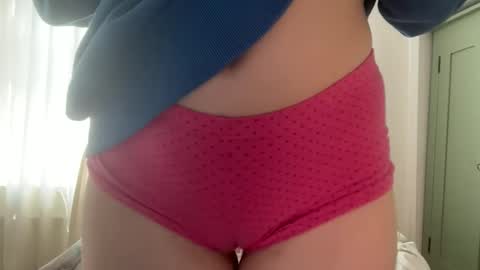 Snapshot of gloriapearl chatting on May 2026 10:23:01 AM Gloria Pearl online show from May 2026 10:23:01 AM