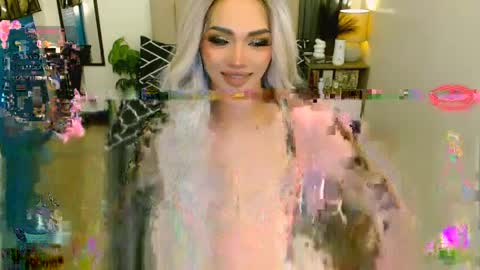 Snapshot of glorious_kim chatting on June 2026 07:10:01 AM Kim - DONT FORGET TO FOLLOW AND GIME THUMBS UP online show from June 2026 07:10:01 AM