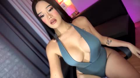 shy online show from November 2025 06:41:02 PM