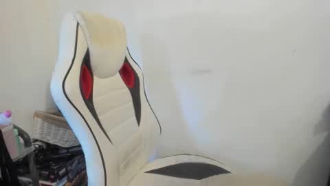 Snapshot of gloss___ chatting on September 2025 07:43:02 AM gloss___ online show from September 2025 07:43:02 AM