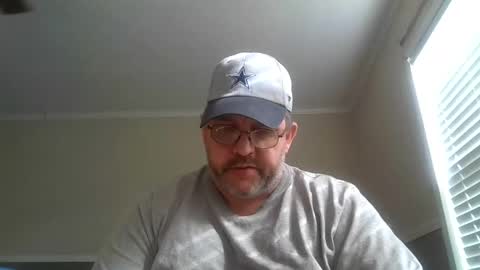 IDKIDCIDGAF online show from November 2025 07:25:01 PM