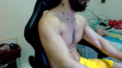 Snapshot of god_hunkules chatting on June 2026 04:35:01 PM god hunkules online show from June 2026 04:35:01 PM