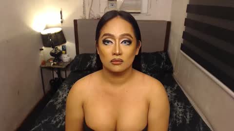 Snapshot of goddamngorgeous chatting on December 2024 07:47:01 PM GodDamnGorgeous online show from December 2024 07:47:01 PM