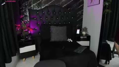 Snapshot of goddess_arethaozz chatting on July 2026 02:10:01 PM Aretha online show from July 2026 02:10:01 PM