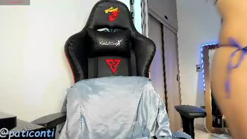 Snapshot of goddess_khaleesi chatting on July 2026 08:32:02 AM Khaleesi online show from July 2026 08:32:02 AM
