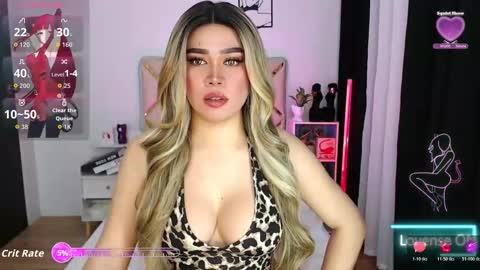 Lyka Fox online show from November 2025 09:56:02 AM