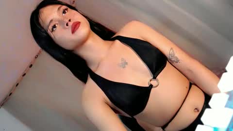 Snapshot of goddess_riana chatting on October 2025 04:21:01 AM YOUR GODDESS RIAN online show from October 2025 04:21:01 AM