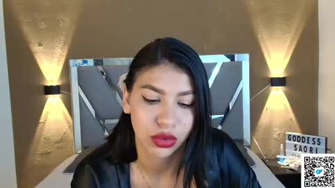 Saori online show from November 2025 10:02:01 PM