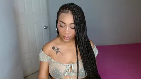 Snapshot of goddess_val chatting on July 2026 04:16:02 PM Valentina online show from July 2026 04:16:02 PM