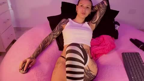 vee online show from March 2026 08:38:01 PM