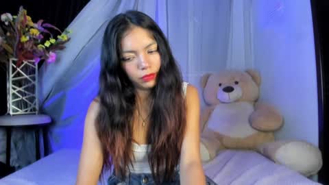 Snapshot of goddessjulieta chatting on January 2025 01:21:02 AM Julieta online show from January 2025 01:21:02 AM