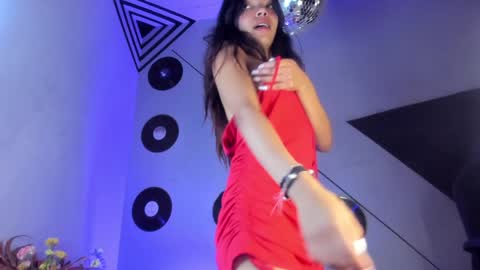 Snapshot of goddessjulieta chatting on January 2025 10:23:01 PM Julieta online show from January 2025 10:23:01 PM