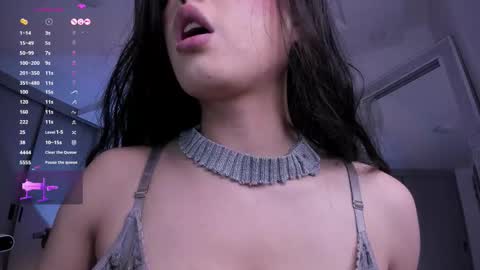 Linda online show from October 2025 01:39:02 AM