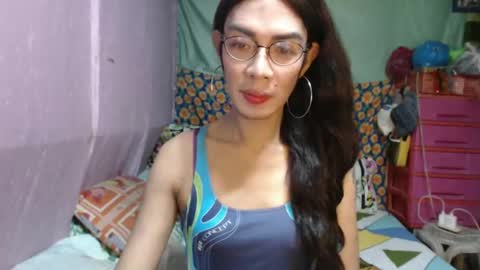 KENNY DOLL online show from December 2024 12:41:01 AM