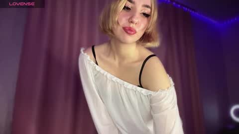 Tina online show from September 2025 11:58:01 AM