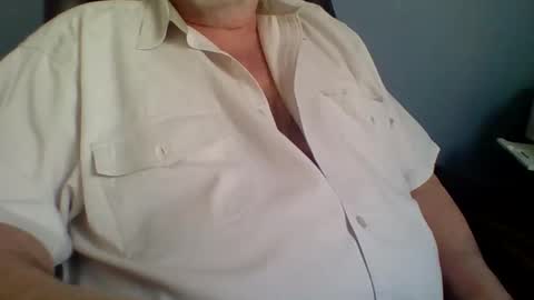 Snapshot of godfather943 chatting on April 2026 06:47:01 PM godfather943 online show from April 2026 06:47:01 PM
