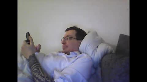 gohan8558 online show from February 2025 06:51:01 PM