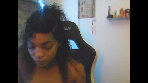 Amethyst online show from September 2025 05:13:02 PM