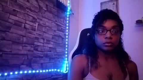 Amethyst online show from September 2025 06:47:02 AM