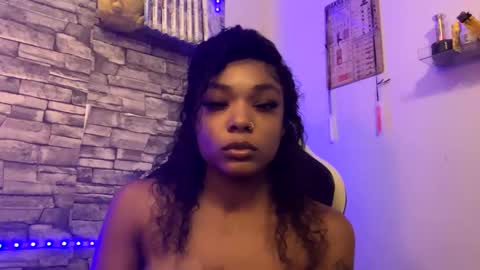 Amethyst online show from September 2025 02:02:01 AM