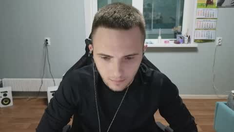 Snapshot of golden_boyyy21 chatting on May 2026 05:41:02 PM Golden boyyy21 online show from May 2026 05:41:02 PM