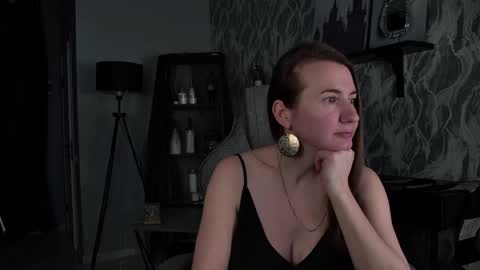 Gloria online show from April 2026 10:07:02 AM