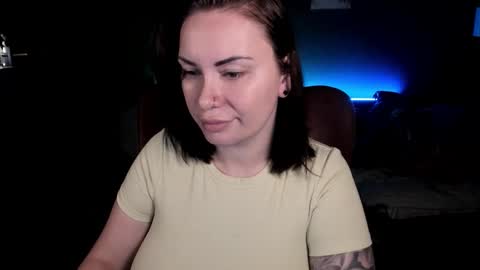 Snapshot of golden_sugar chatting on February 2026 05:05:02 AM Shy in the streets but a freak in the sheets online show from February 2026 05:05:02 AM