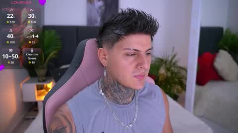 goldenatlasx online show from February 2026 07:58:02 PM