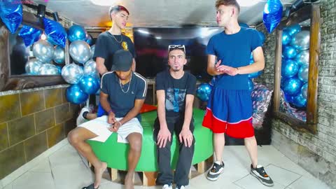 GOLDENJOI online show from December 2024 12:40:02 PM