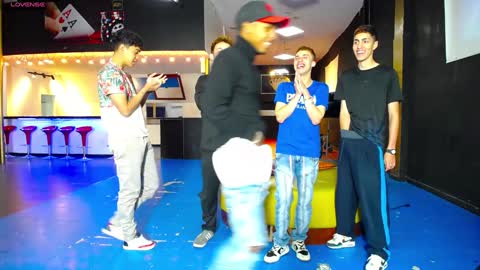 GOLDENJOI online show from January 2025 12:41:02 PM