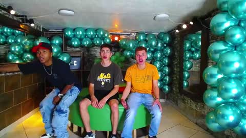 GOLDENJOI online show from February 2025 12:58:01 PM