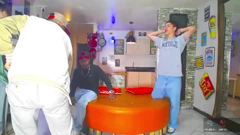 GOLDENJOI online show from March 2025 11:39:02 AM