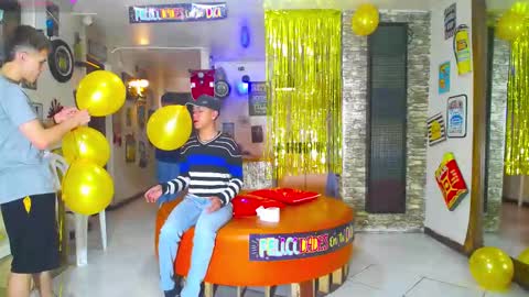 GOLDENJOI online show from March 2025 11:40:01 AM