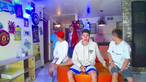 GOLDENJOI online show from March 2025 11:40:02 AM