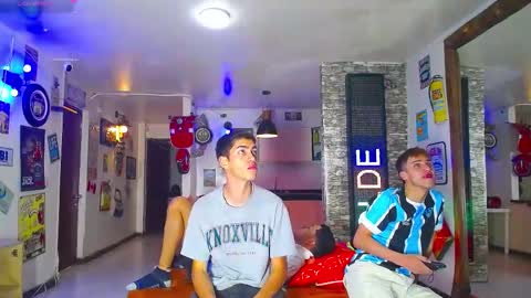 GOLDENJOI online show from March 2025 11:36:02 AM