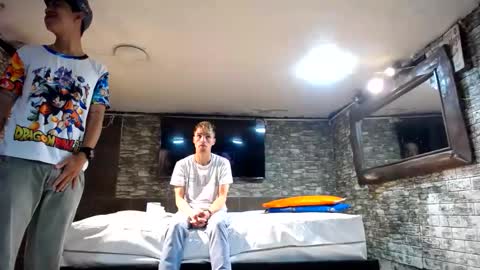 GOLDENJOI online show from October 2025 11:36:01 AM