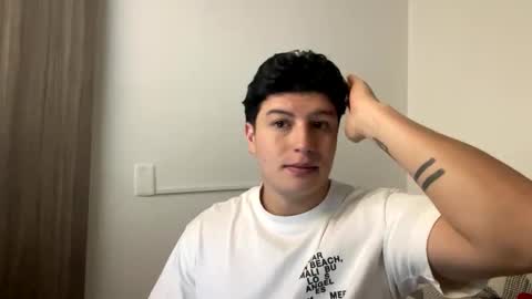 goldenknight33 online show from September 2025 03:23:02 PM