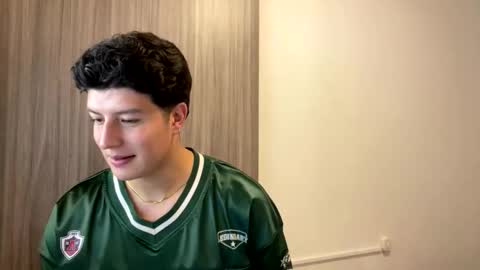 goldenknight33 online show from October 2025 05:34:01 PM