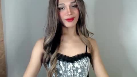 Snapshot of goldenlily69 chatting on March 2025 12:55:02 AM Lily is Gold online show from March 2025 12:55:02 AM