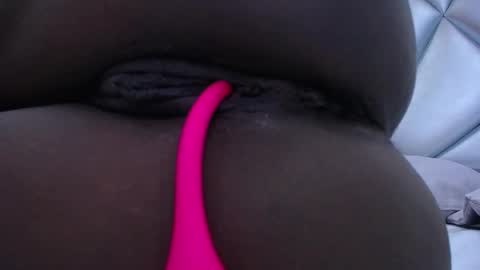 goldenn_ass1 online show from October 2025 08:48:02 AM