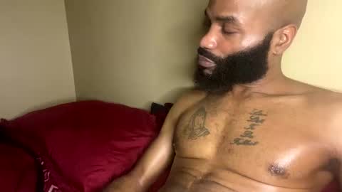 Snapshot of goldmouth_85 chatting on March 2026 01:00:02 AM Goldmouth 85 online show from March 2026 01:00:02 AM