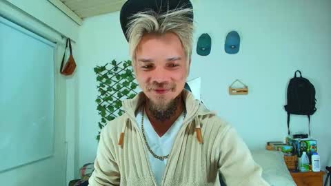 Goldy Loyal93 online show from February 2026 07:51:01 AM