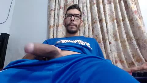 Snapshot of gollfather97 chatting on February 2025 04:00:02 PM julin Andrs online show from February 2025 04:00:02 PM