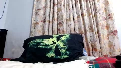 Snapshot of gollfather97 chatting on February 2025 03:32:01 AM julin Andrs online show from February 2025 03:32:01 AM