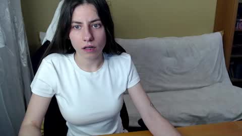 Snapshot of good__night chatting on May 2026 04:56:02 PM Elizabeth Effie online show from May 2026 04:56:02 PM