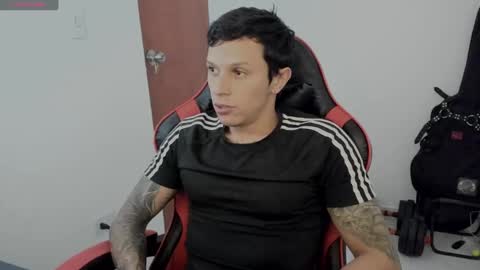 goodboy69i online show from October 2025 03:19:02 PM