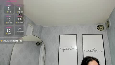 Snapshot of goodgirl22_ chatting on July 2026 11:07:01 PM Emmy online show from July 2026 11:07:01 PM