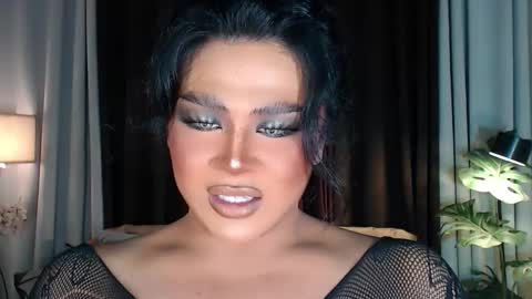 Snapshot of gorgeous_devilxxx chatting on October 2025 03:44:02 PM Samantha online show from October 2025 03:44:02 PM